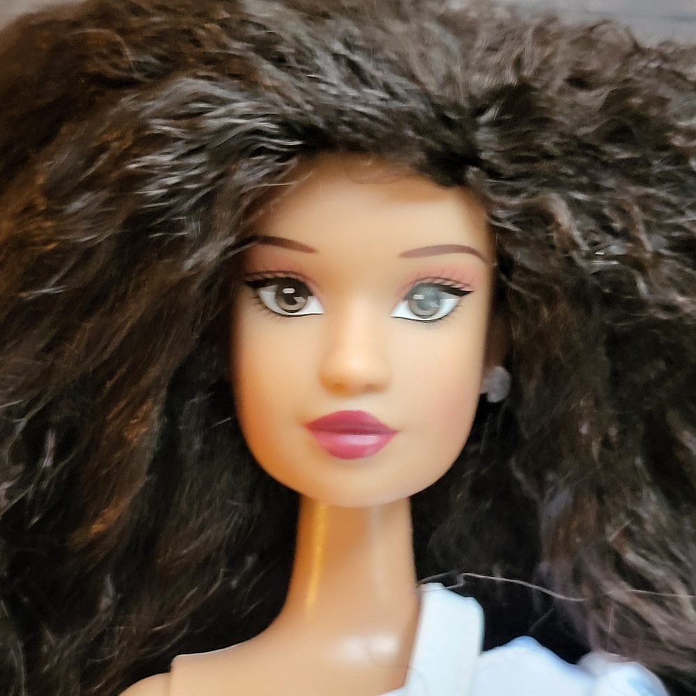 Naturalistas Kelsey Doll Hair type 4B - Picture 6 of 9